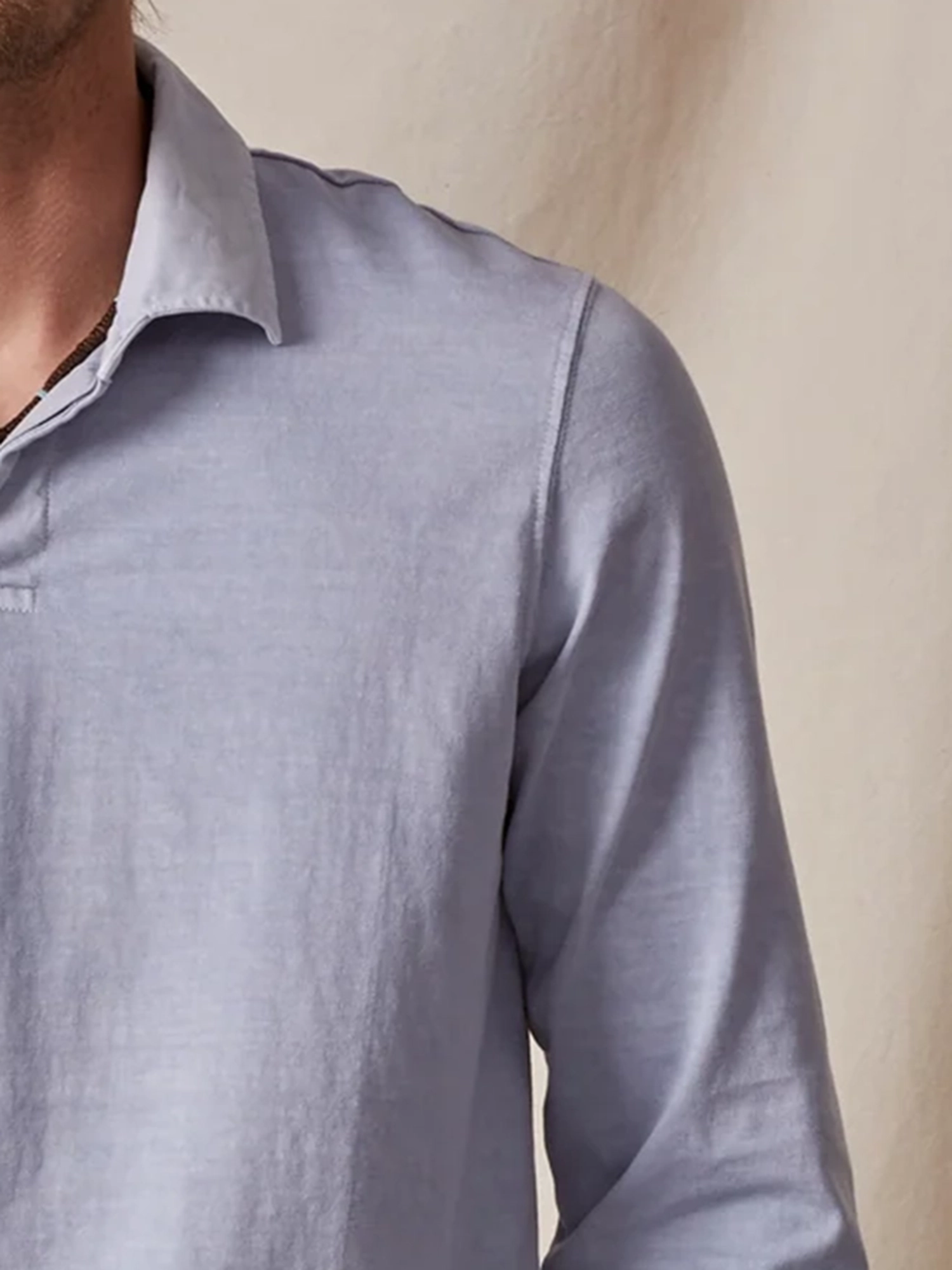 Comfortable Solid Polo Shirt with Lapel