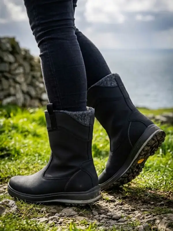 Women's Water Resistant Outdoor Boots