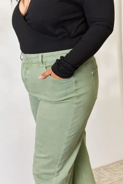 Easy Wide Leg Raw Hem Denim Jeans