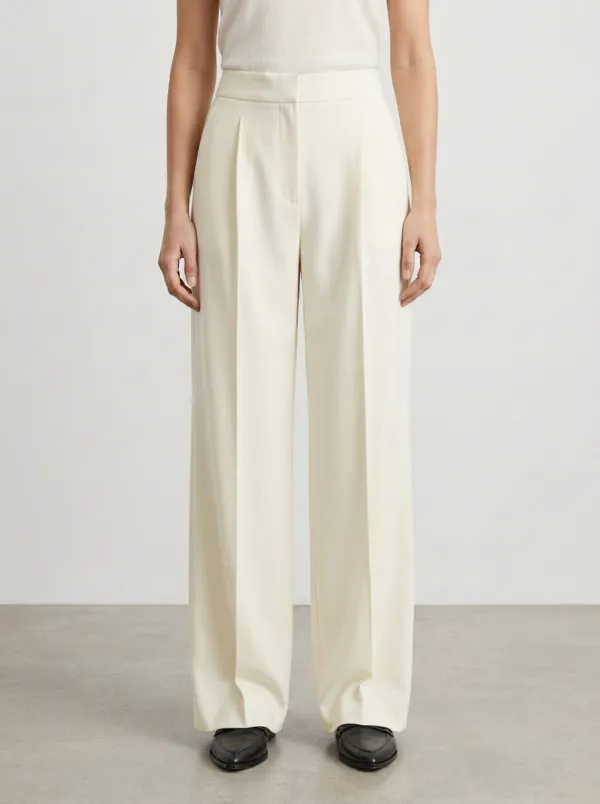 Tailored Design Pleated Wide-Leg Trousers