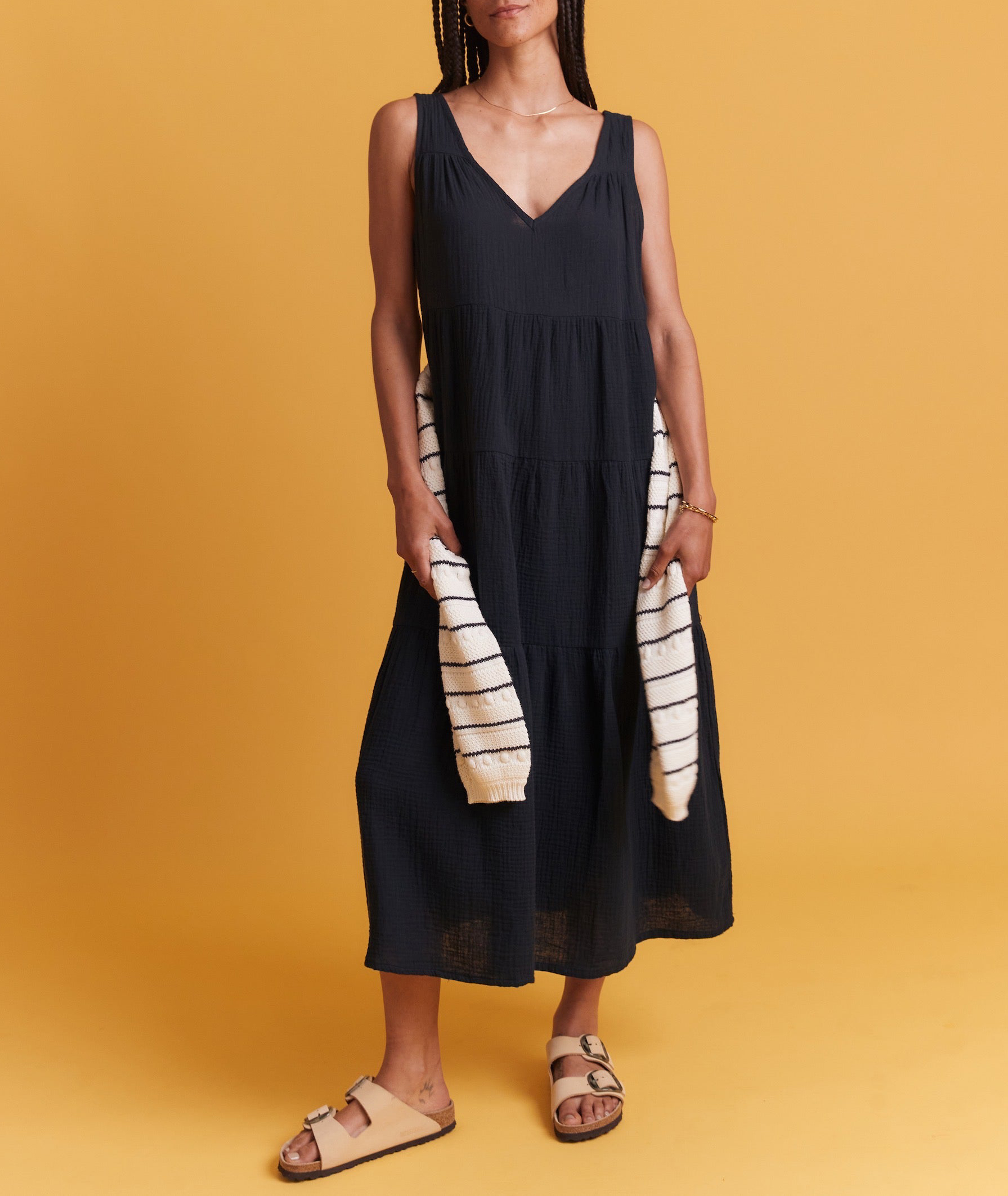 Black Double Cloth Pocketed Dress