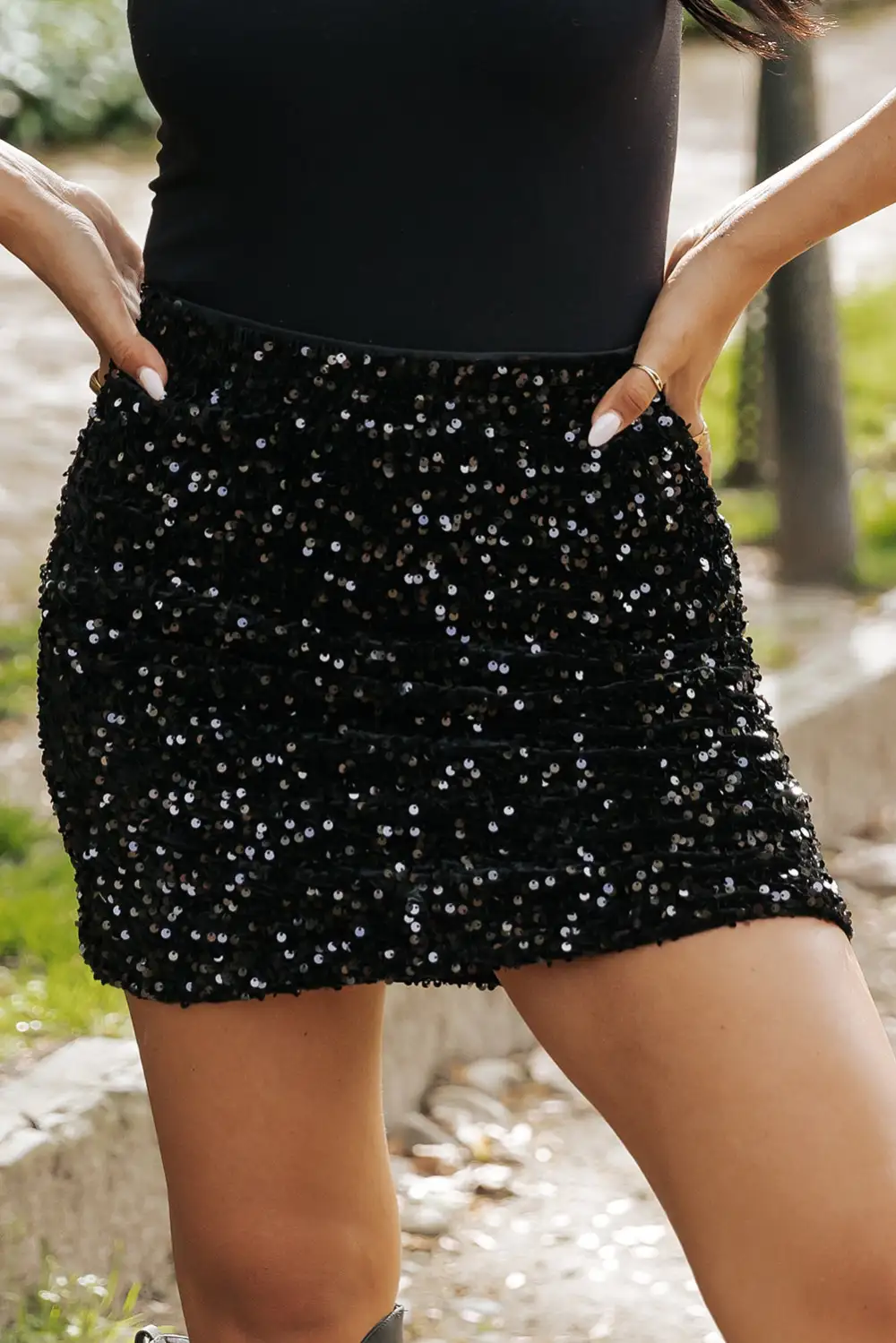 Sleek Sequined Sequin Skirt