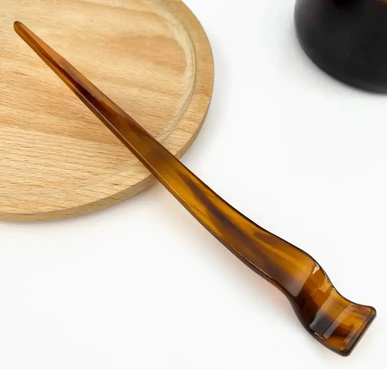 Wavy Hair Pin