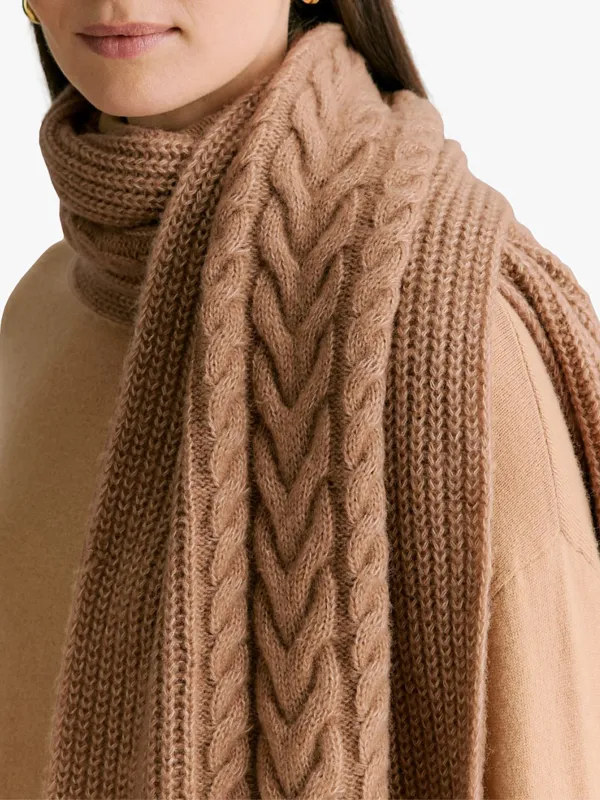 Thick Knitted Scarf