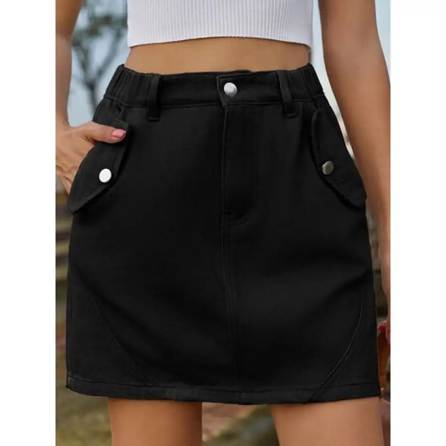 Pocketed Buttoned Mini Denim Skirt