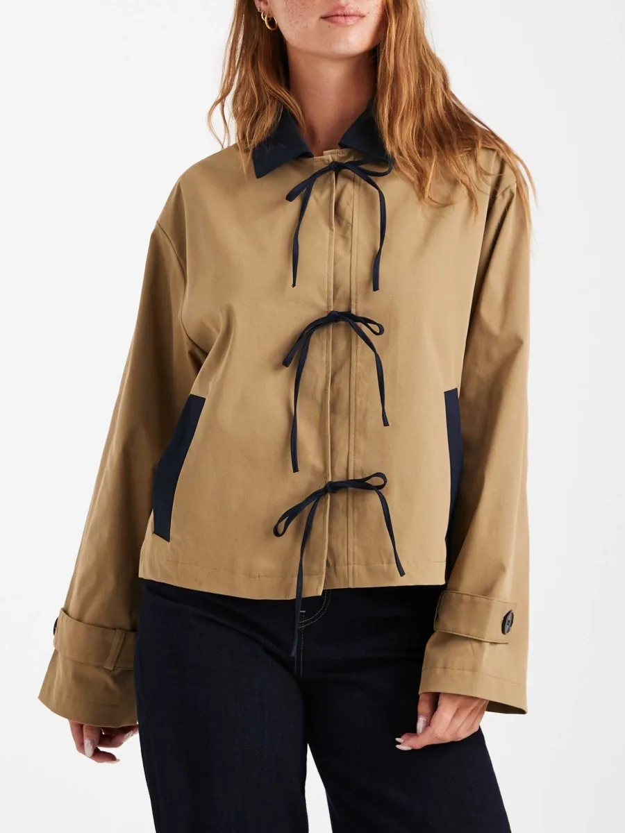 Contrast Tied Collared Jacket
