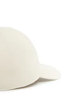 Simple And Versatile White Baseball Cap
