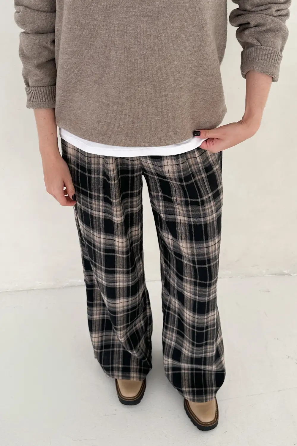 Soft Line Relaxed Soft Pants