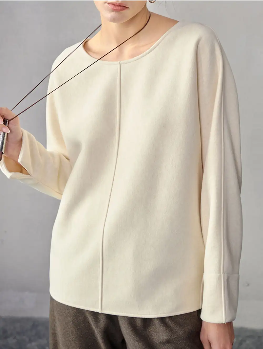 Crew Neck Loose Fit Long Sleeve Sweatshirt