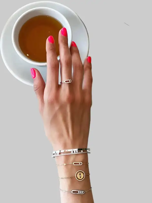 Pleated Curved Bracelet