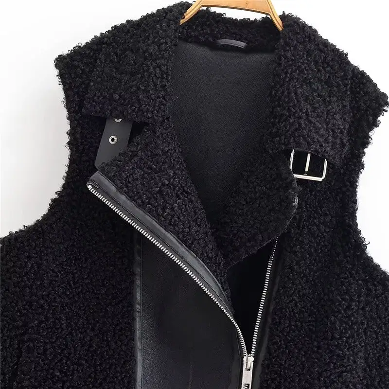 Everyday Women's Vest