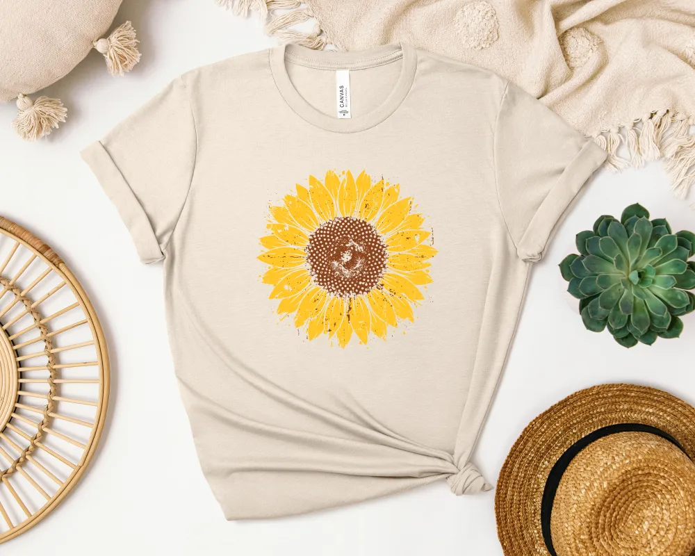 Sunflower Graphic Everyday Tee