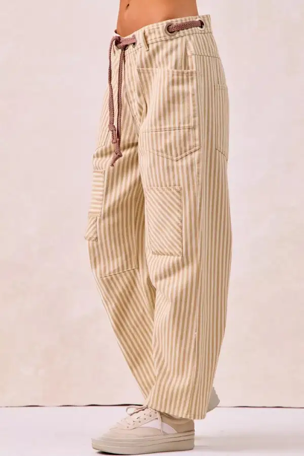 Minimal Sequin Striped Barrel Leg Relaxed Fit Pants