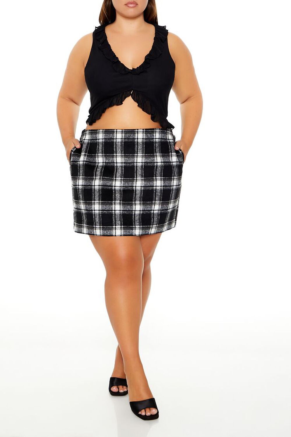 Plus Size Plaid Mini Skirt