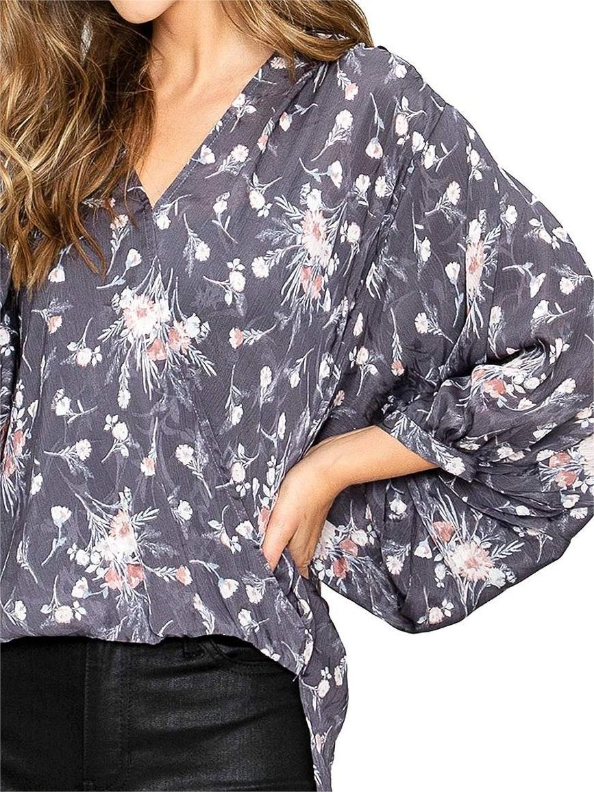 Gray Floral Print Bell - Sleeve Blouse