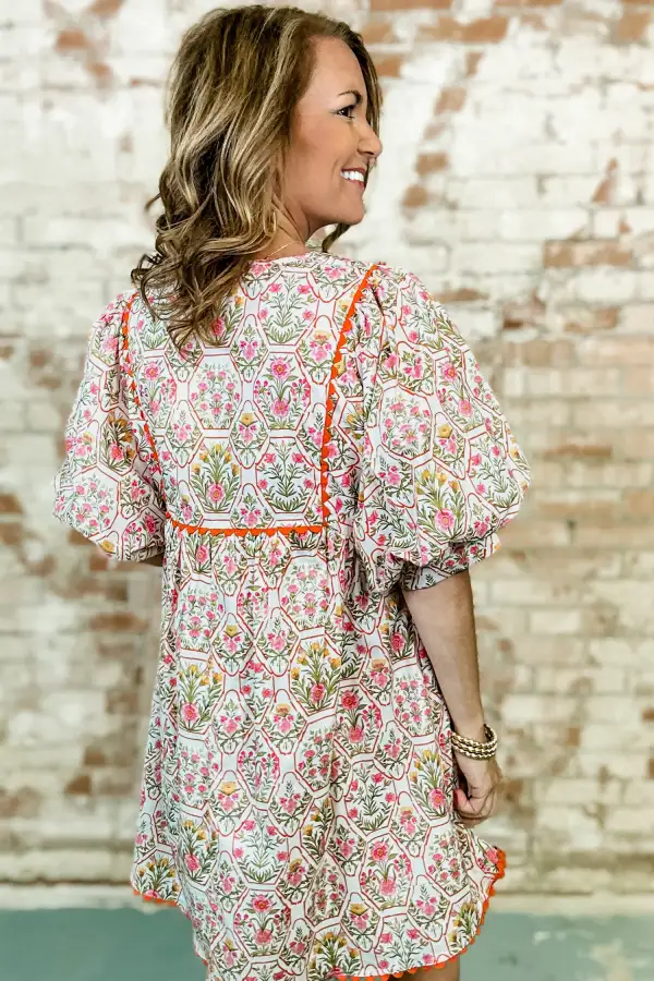 Clean Line Floral Printed V Neck Mini Dress