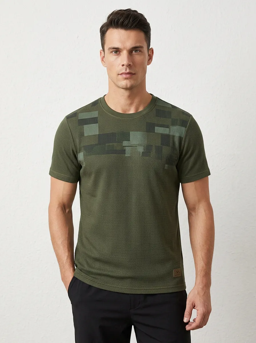 Men's Outdoor Casual Olive Green Pixel Camo Printed T-shirt