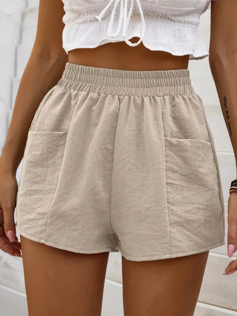 Casual Elastic Waist Casual Shorts