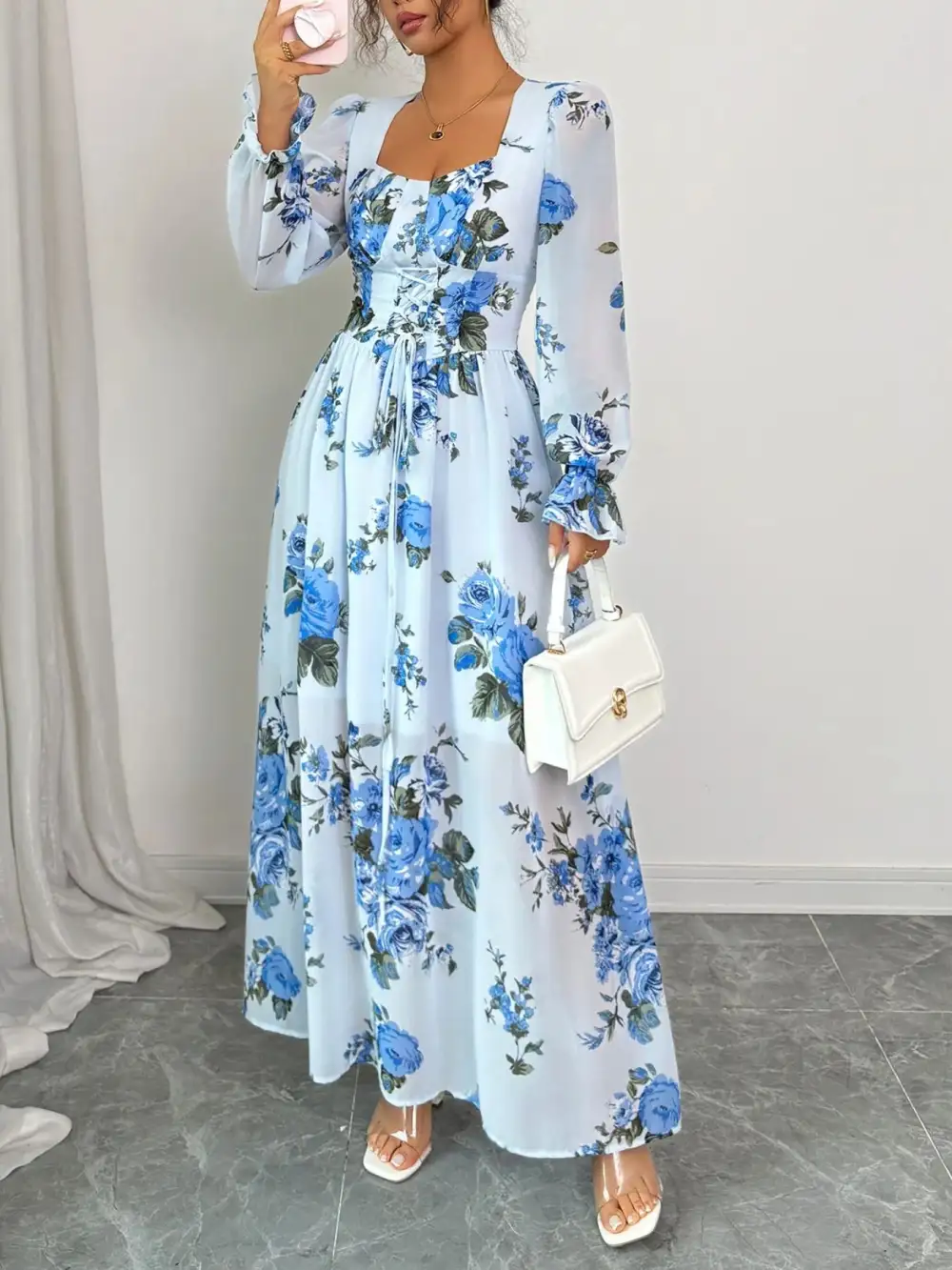 Lightweight Feel Floral Maxi Dress