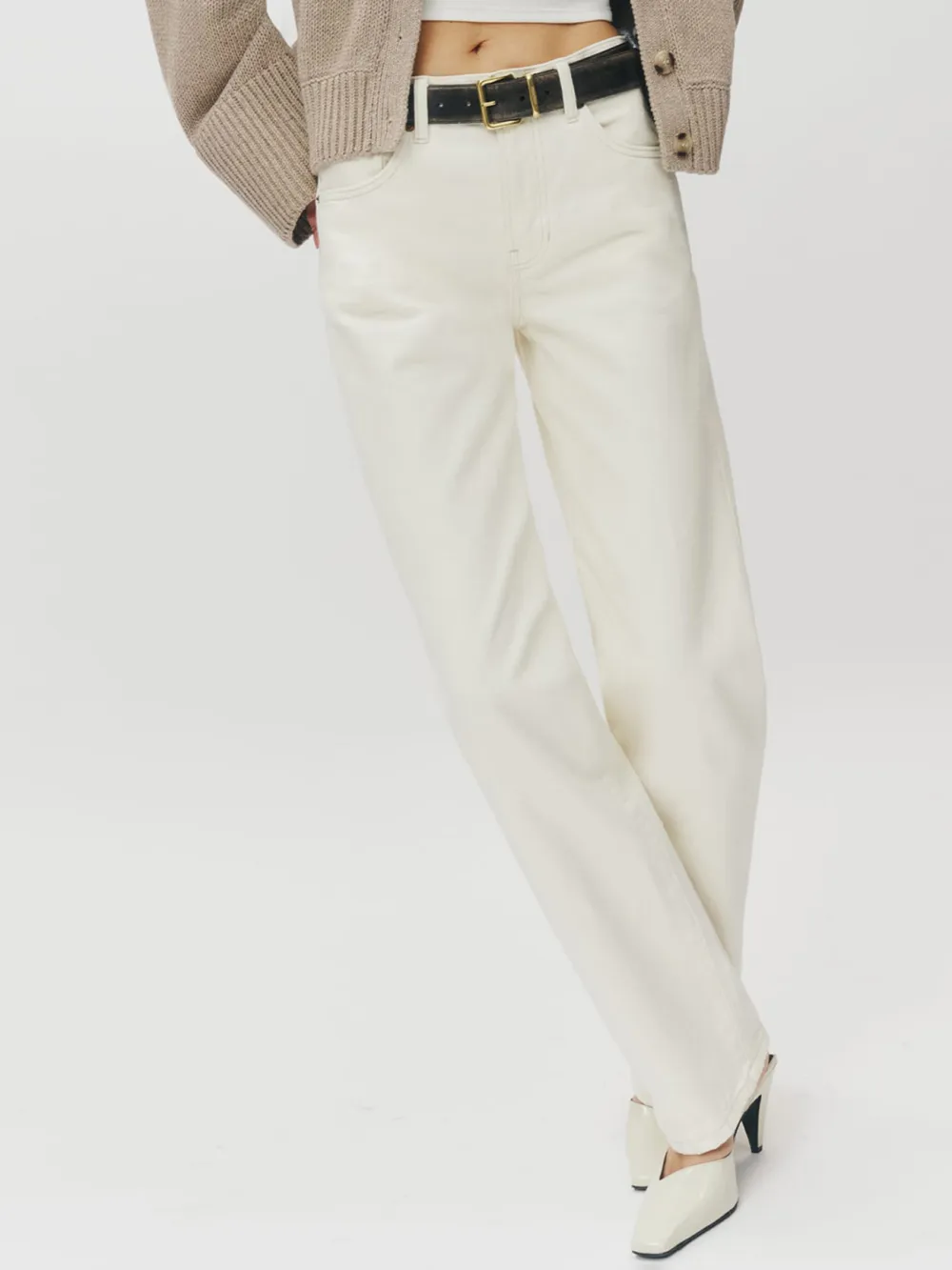 90s Inspired Mid Rise Straight Jeans