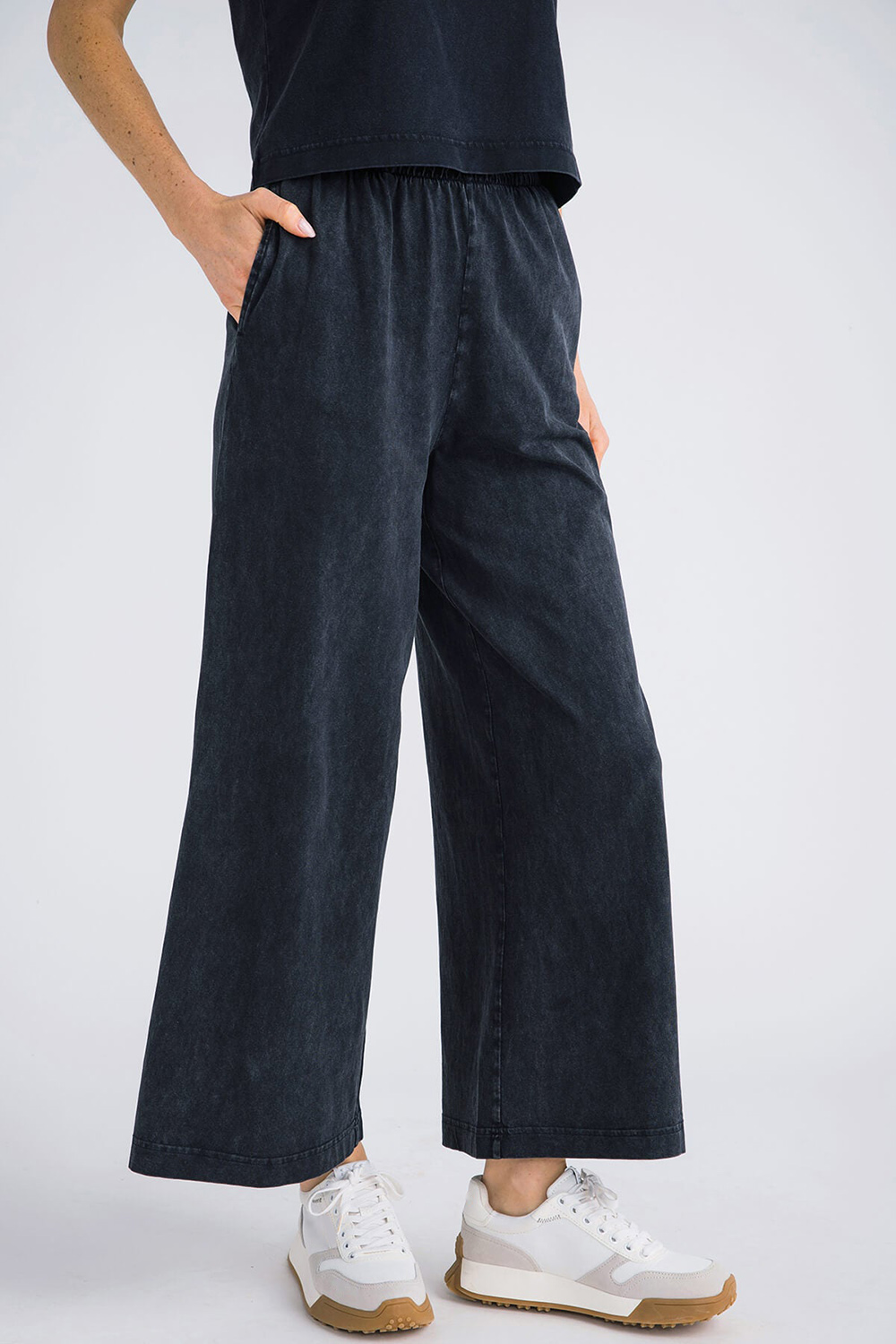 Flare Pocket Pant - Black