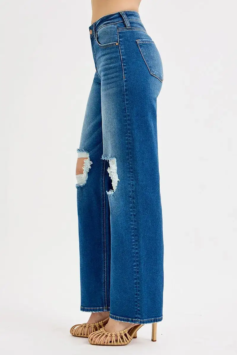 Refined Raw-Hem Distressed Washed Pocketed Straight Leg Jeans