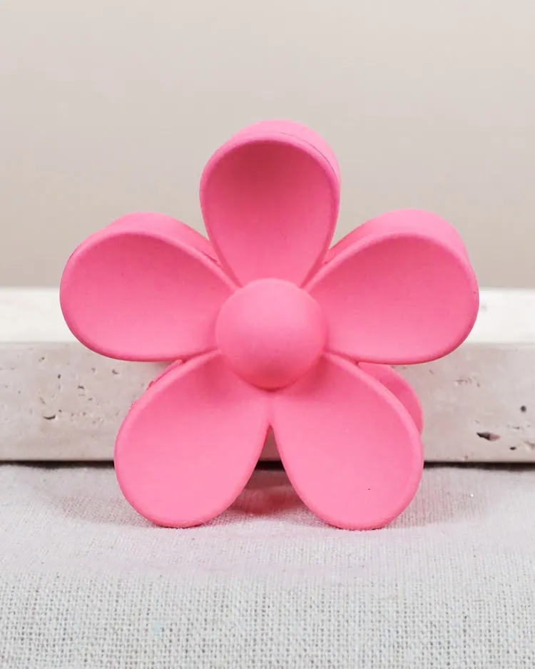 Minimal Flower Hair Clip