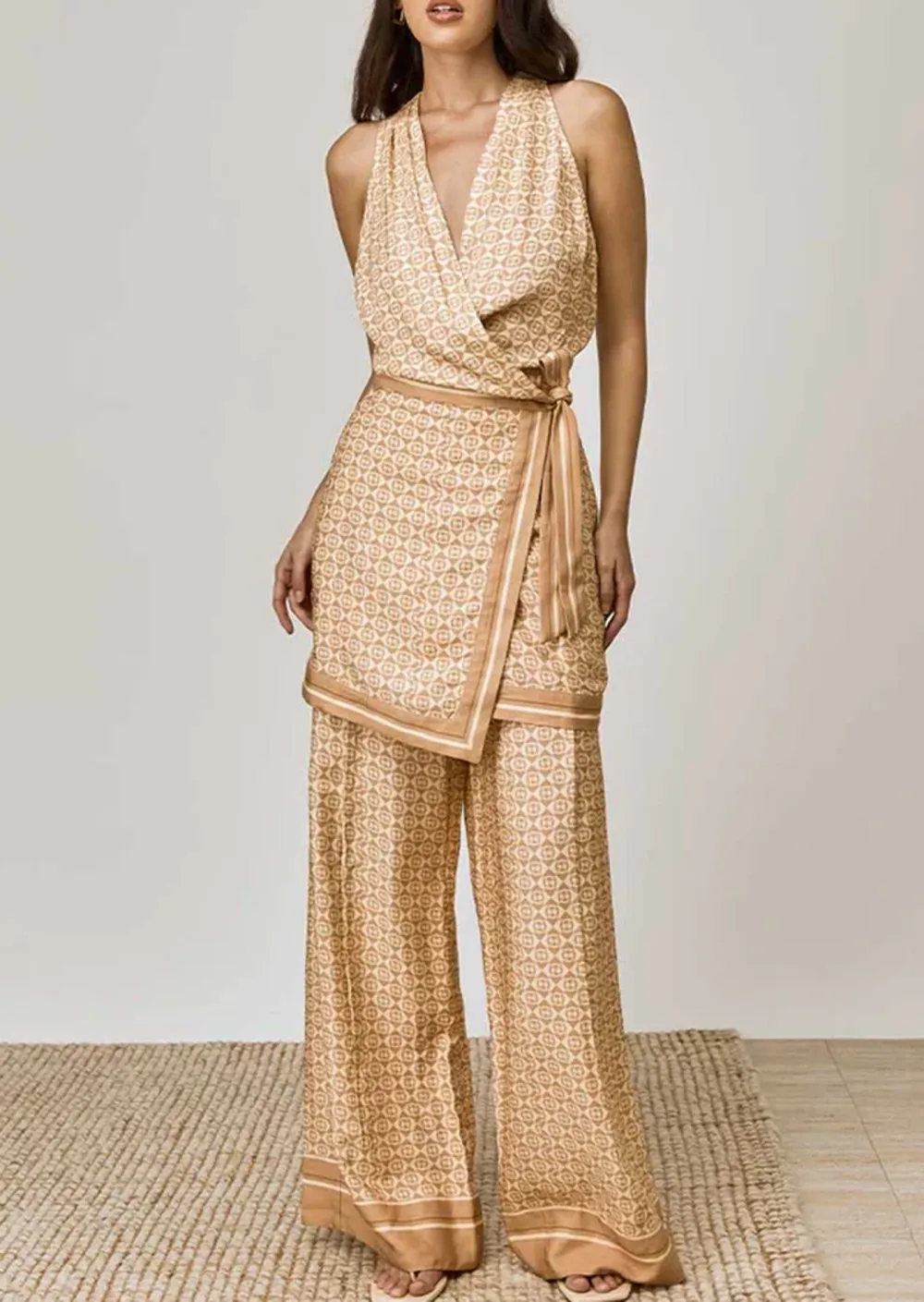 GEOMETRIC PATTERN PANTS