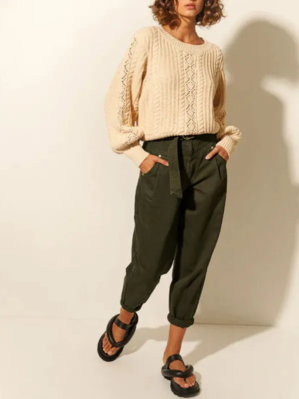 EYELET CREW NECK SWEATER