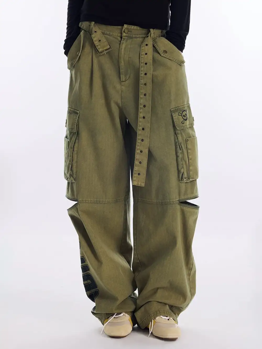 Relaxed Graphic Embroidered Utility Pants
