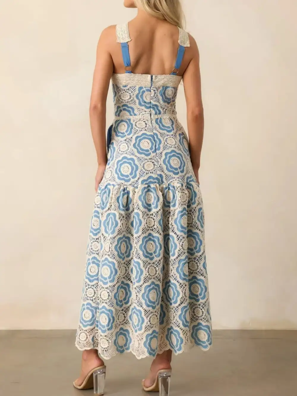 Lace Tiered Sleeveless Midi Dress