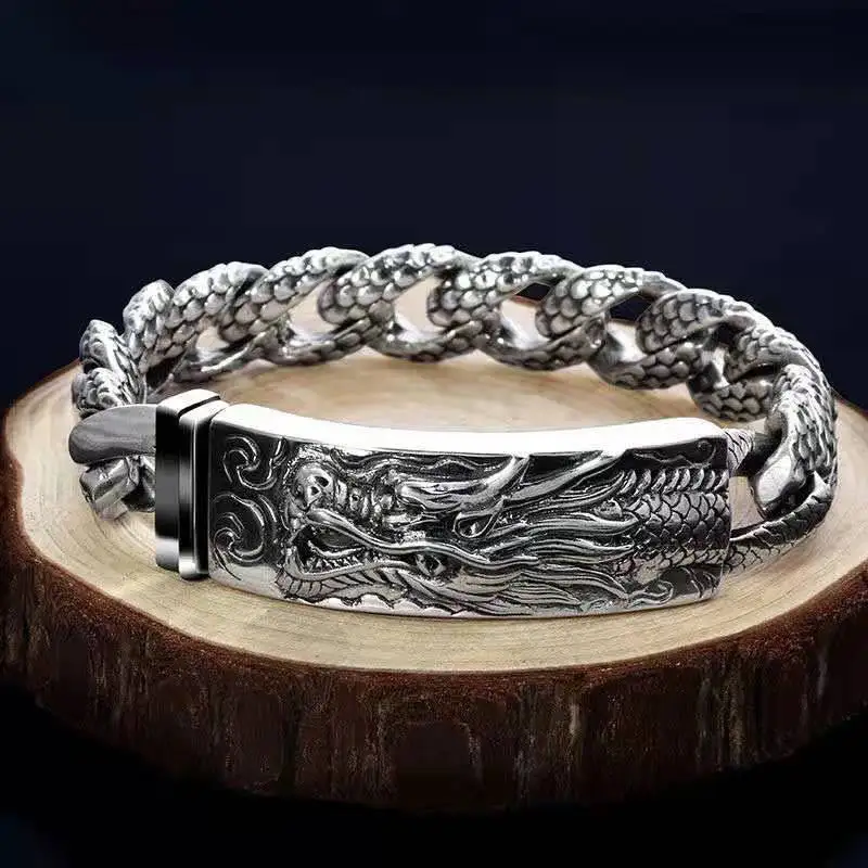 Retro Dragon Scale Pattern Engraved Bracelet