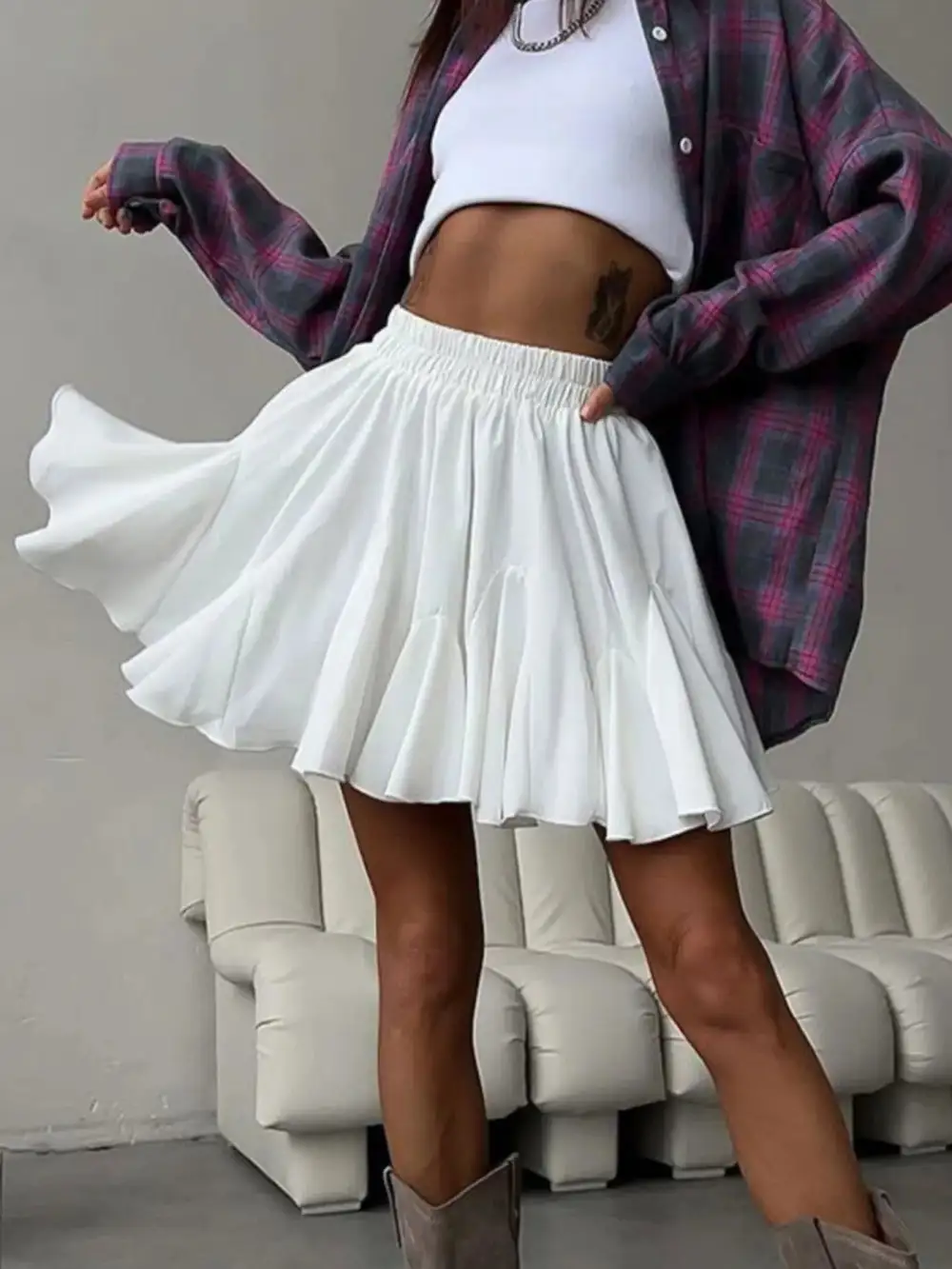 Ruffle Trim Elastic Skirt
