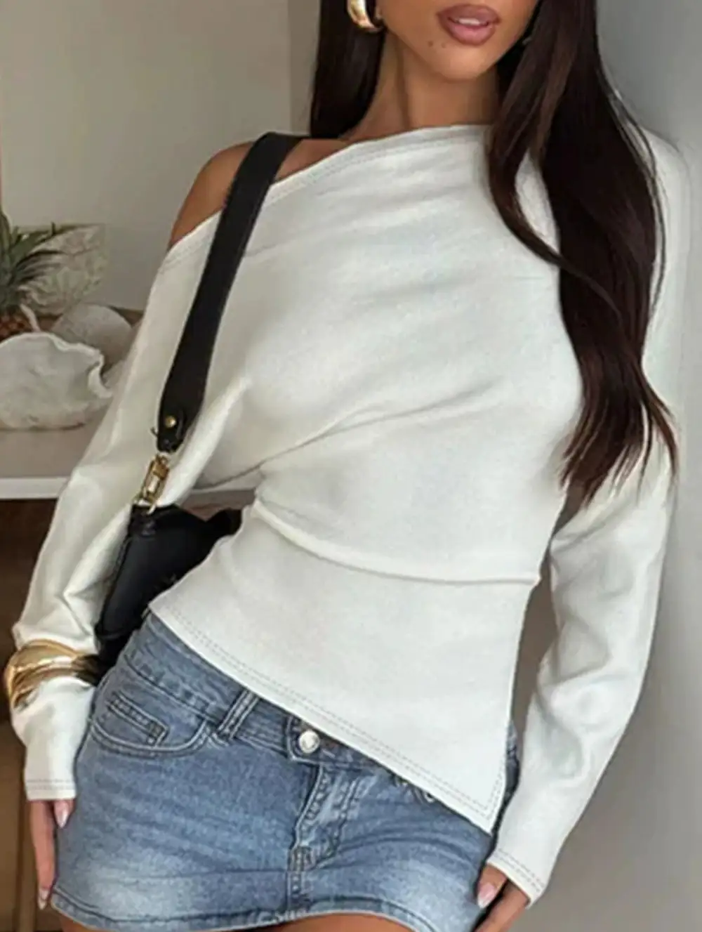 Slim Fit Asymmetrical Long Sleeve Layering Tee