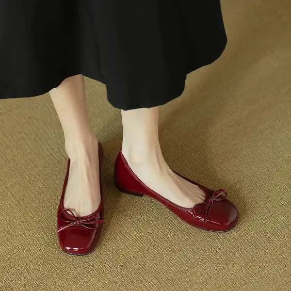 Bow-Detail Square-Toe Flats