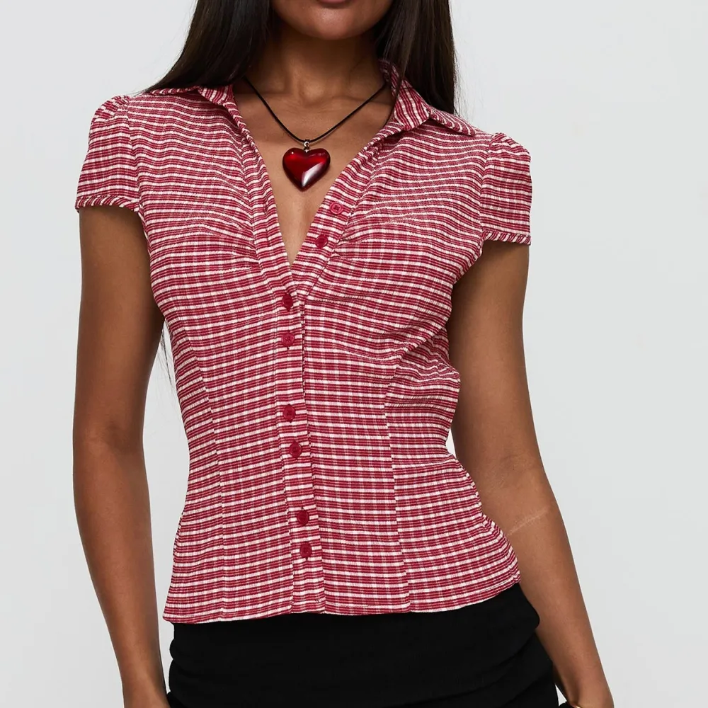 Soft Shape Button Up Collared Shirt