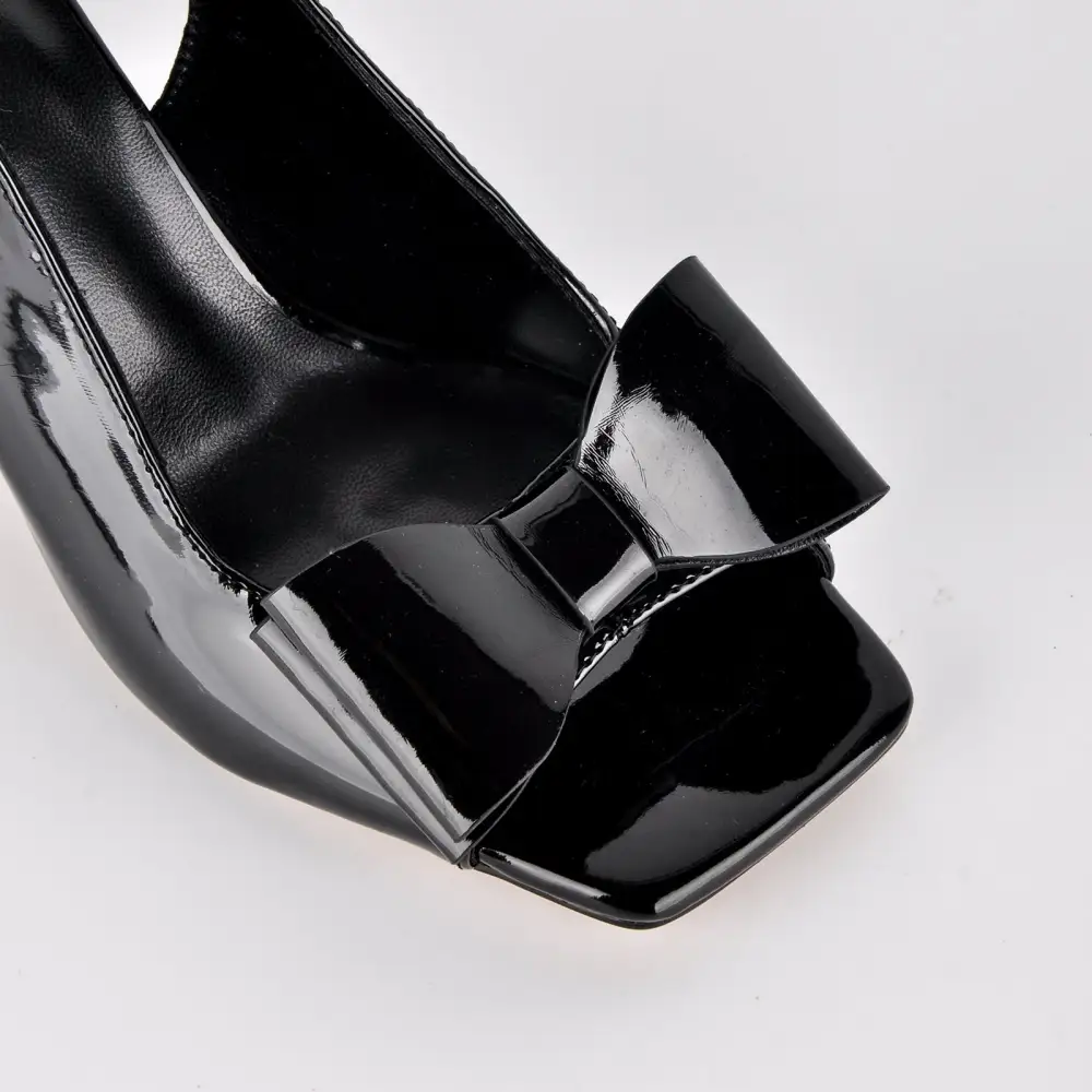 Patent Finish Bow Accent Open Toe Chunky Heel Slingback Pumps