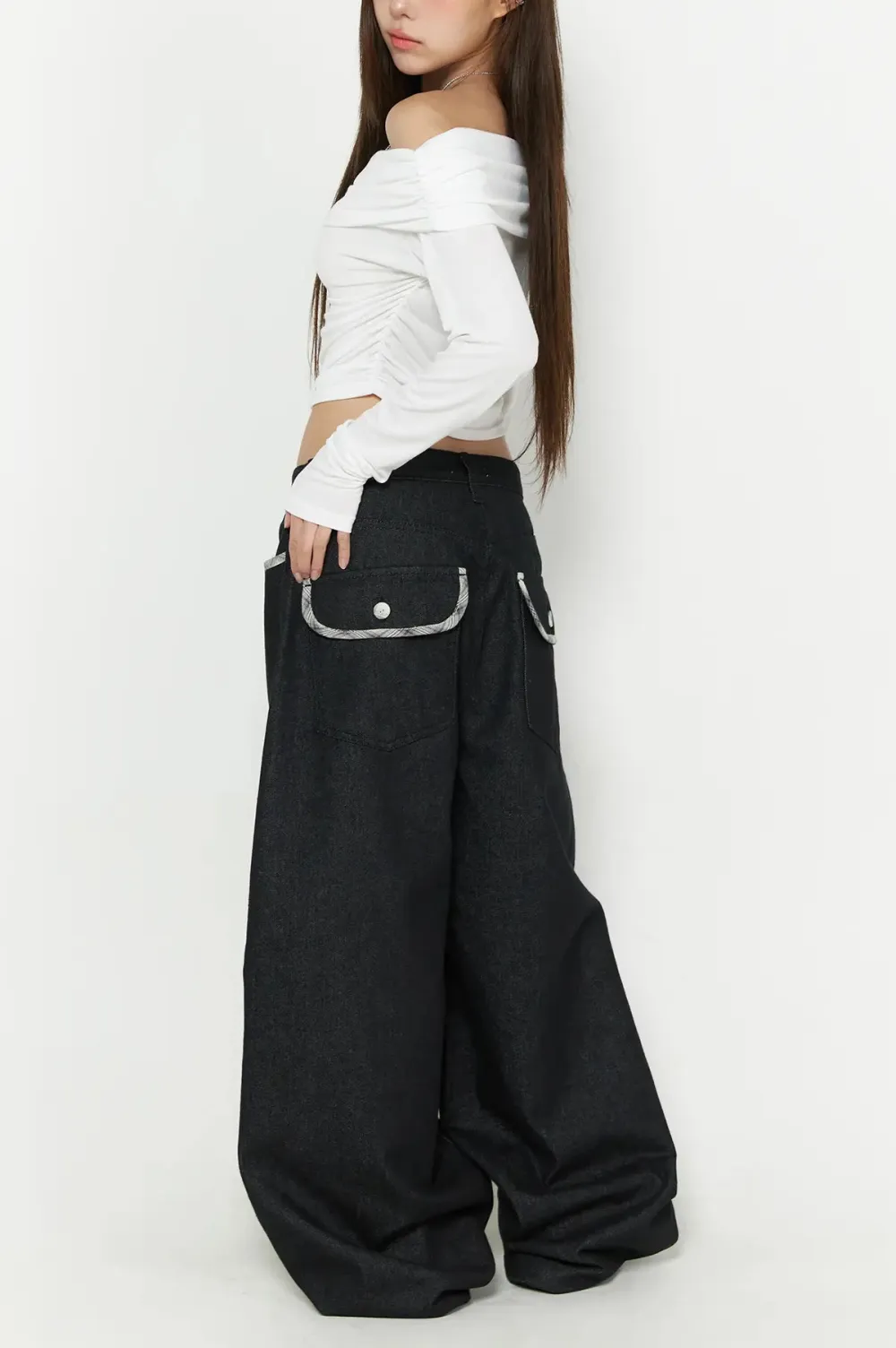 Plaid Detail Wide Leg Jeans