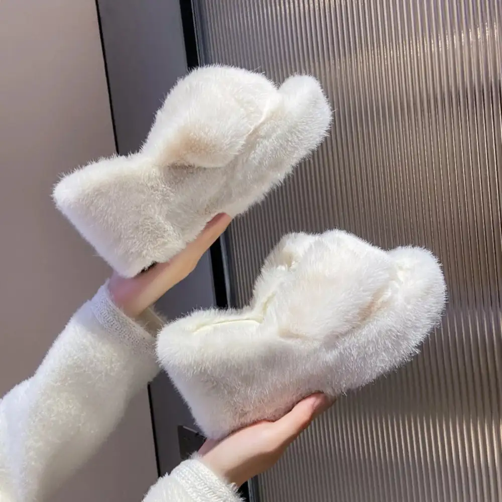 Fluffy Wedge Slippers