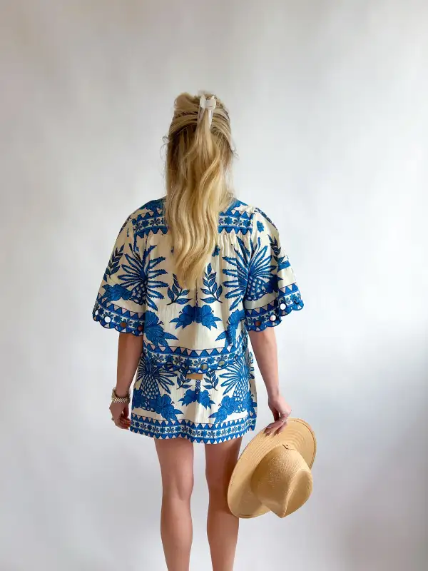 Textured Top Clean Drape