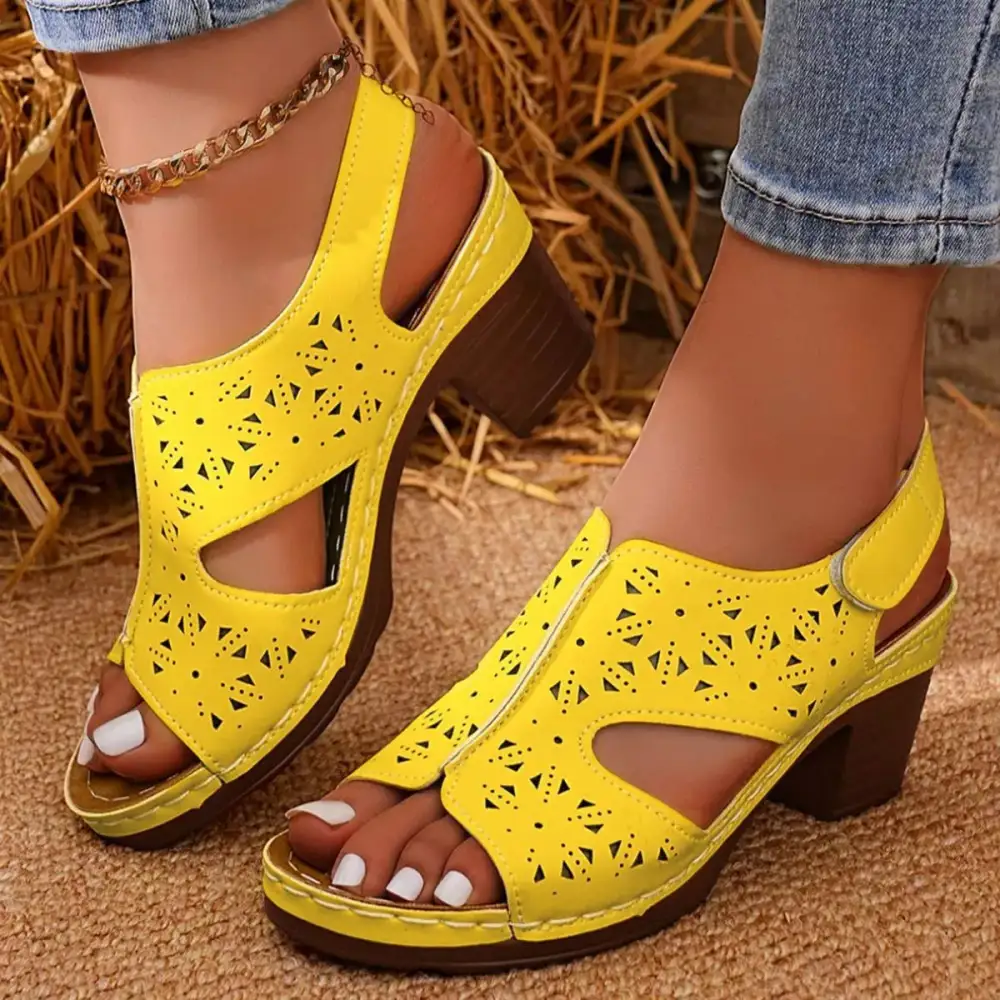 Refined Refined Distinctive Everyday Open Toe Block Heel Sandals