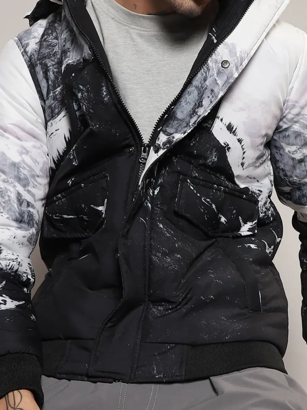 Mountain Print Hooded Puffer Jacket