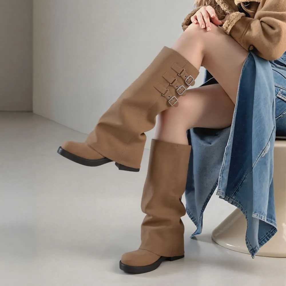 Women's Knee High Boots In Brown