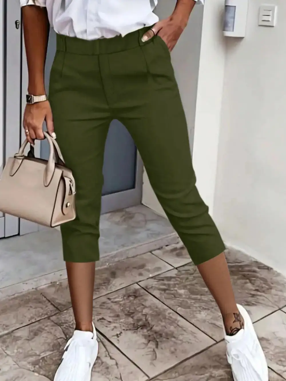Pleated Detail Pocket Pants