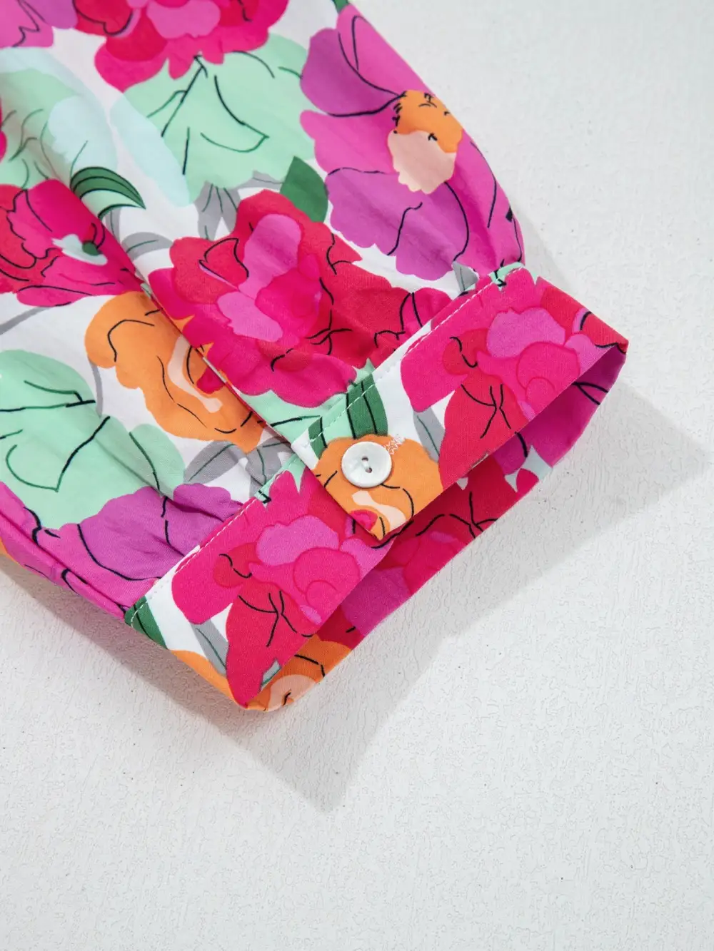 Polished Detail Floral Printed V Neck Dress