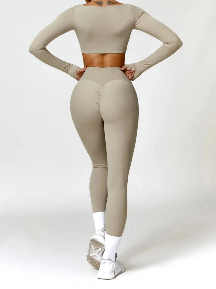 Active Square Long Sleeve Crop & Legging Set