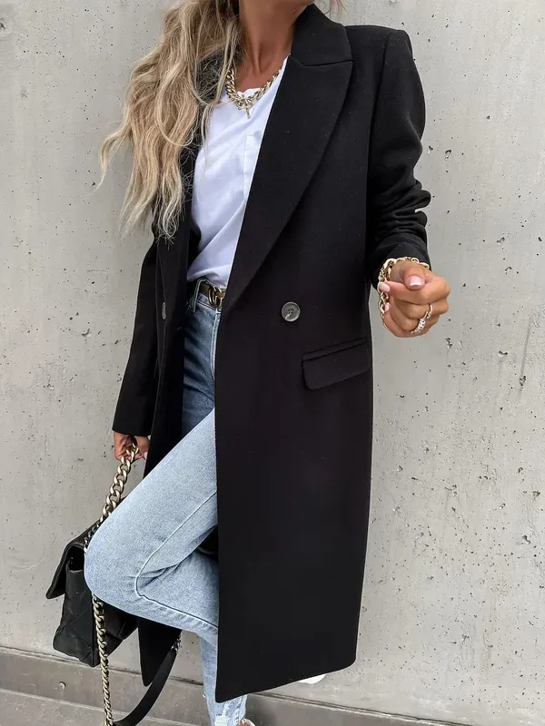 Classic Winter Coat With Lapels