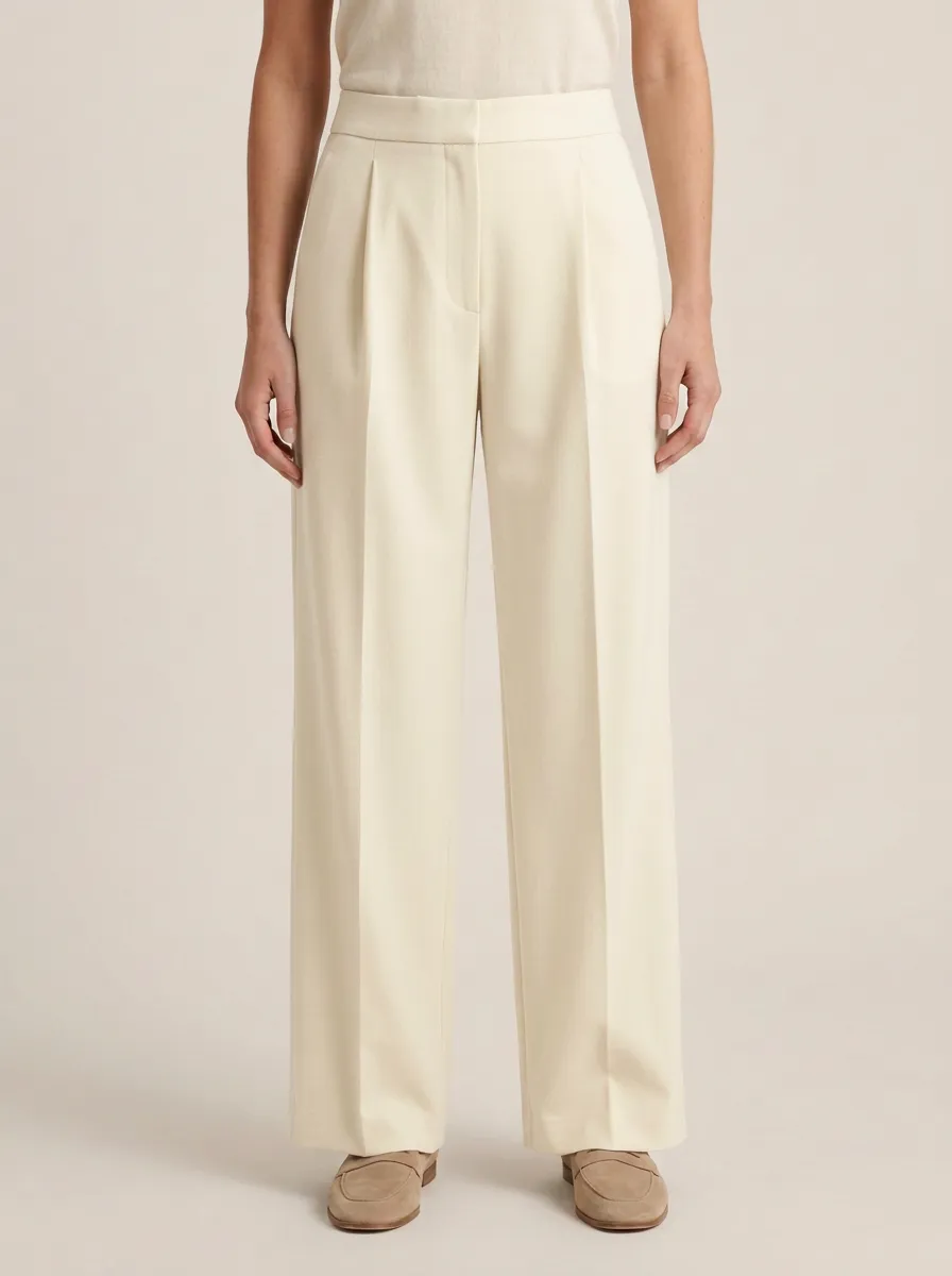 Everyday Style Pleated Wide-Leg Trousers