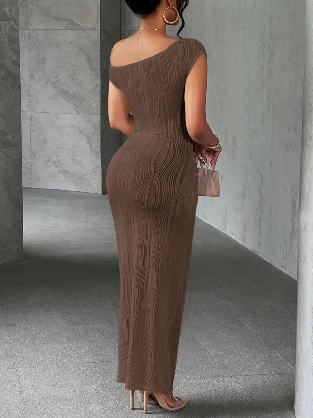 Lightweight Classic Maxi Dress