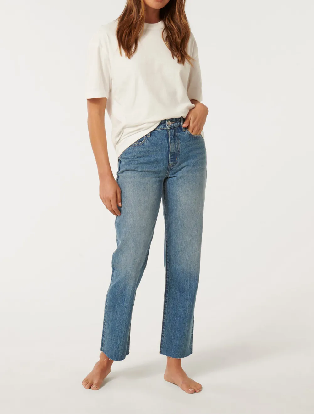 Ankle Straight Jeans